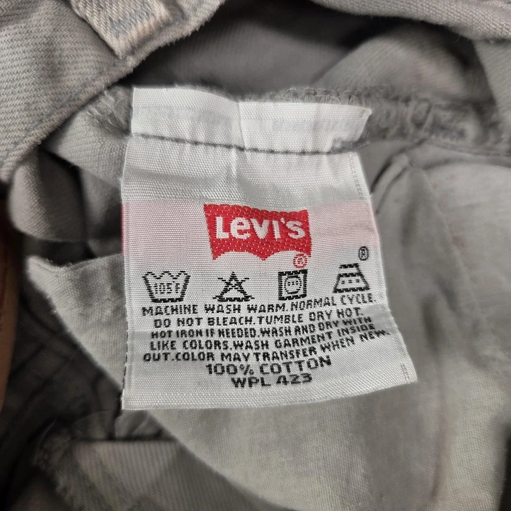 Vintage‎ Levis 501 Jeans Mens Gray Denim Made USA Button Stained 90s fits 27x30